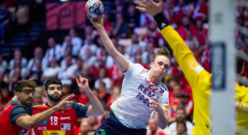 A dánok jobban bírták a hajrát, nagy csatában legyőzték a franciákat a férfi kézilabda Eb-n