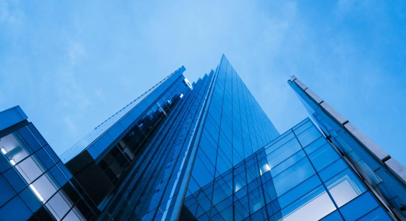 Nagy bajban lehet a külföld szemében a magyar gazdaság: nem kerülhető már el a leminősítés?