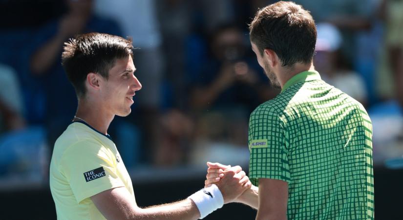 Két szettes előnyről bukott el Marozsán Medvegyev ellen