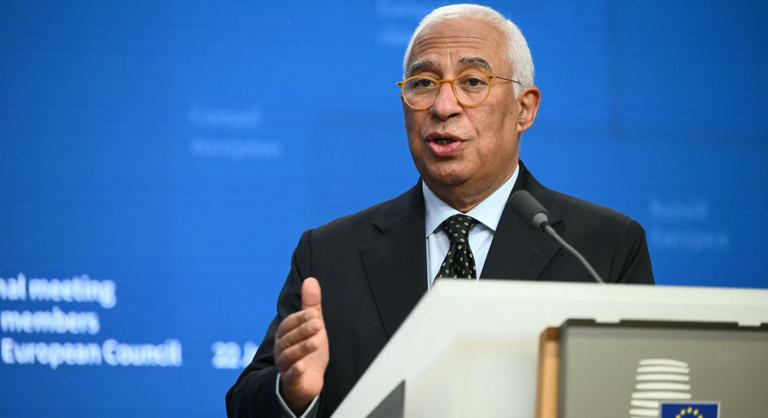 Orbán Viktor szerint „atombomba-jellegű mellberúgást” kaptak a rendkívüli EU-csúcson