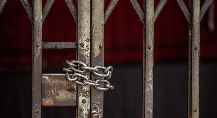 72 dolgozó sorsa lett kérdéses a Szőlő utcai javítóintézet ügyében