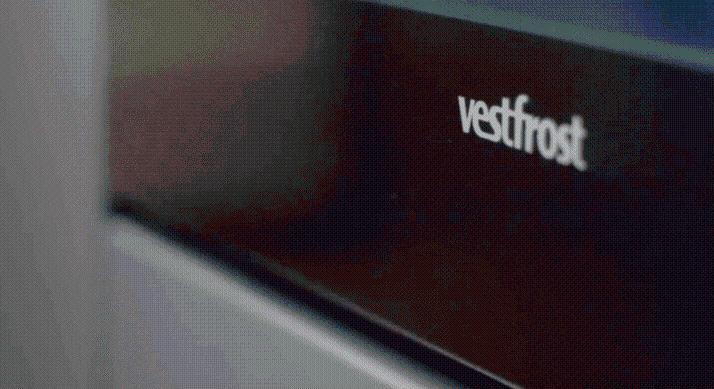 Újabb nagyberuházás Csongrádon – A Vestfrost állami támogatással bővül és 123 munkahelyet teremt