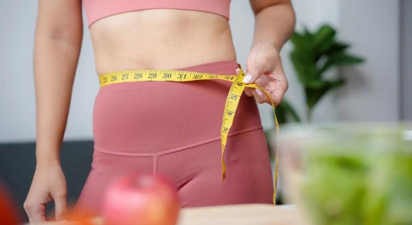 75 Medium: Segíthet-e a TikTok legújabb trendje a fogyásban?