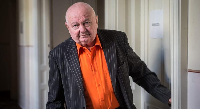 Nagyon súlyos égési sérüléseket szenvedett Stadler József 5 éves unokája egy disznótoron