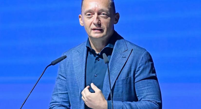 Közel 4 milliárdot költött Rogán minisztériuma a Tisza állítólagos adótervéről szóló nemzeti konzultációra