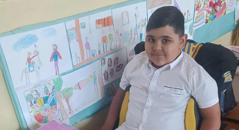 „Minden egyes nappal Noel esélye fogy” – A szükség óráját éli a 9 éves duchennes kisfiú