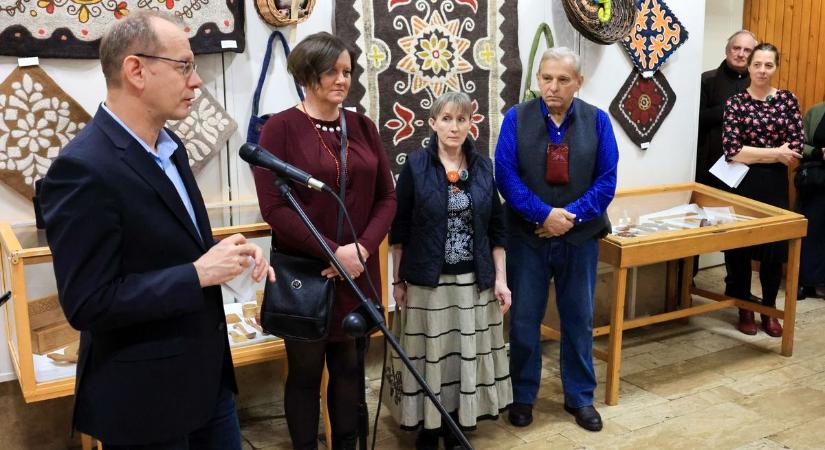 Ilyen változatos kiállítást sem látni minden nap: a zalaiak megint kitettek magukért (galéria, videó)