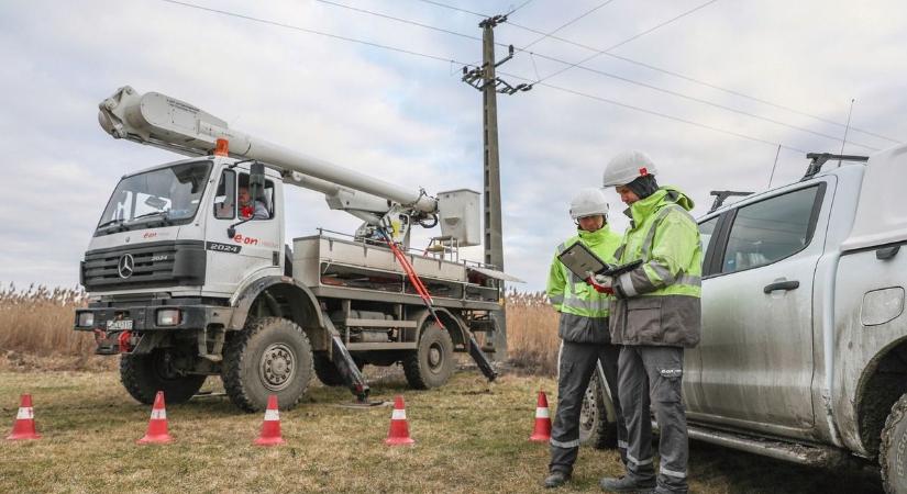 Bejelentési kötelezettség: rengeteg ügyfelet érintő felhívást közölt a szolgáltató