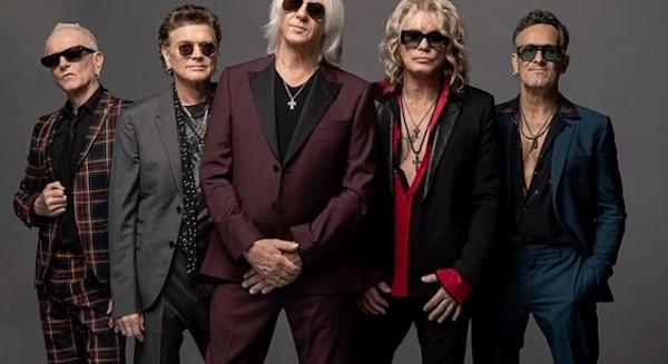 Új Def Leppard dal érkezett: 'Rejoice'