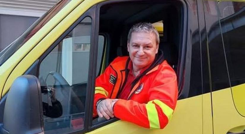 Szabadnapos mentő segített a balesetet szenvedett kisgyermekeken és édesanyjukon