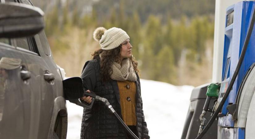 A hétvégén így alakul a benzin ára: a gázolajról is megszólaltak a szakemberek