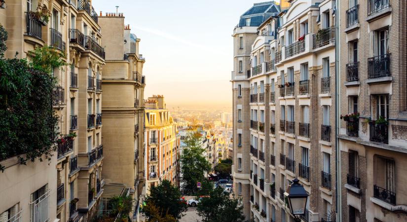 Pánikban a francia milliárdosok: tömegesen menekülhetnek a luxusingatlanokból