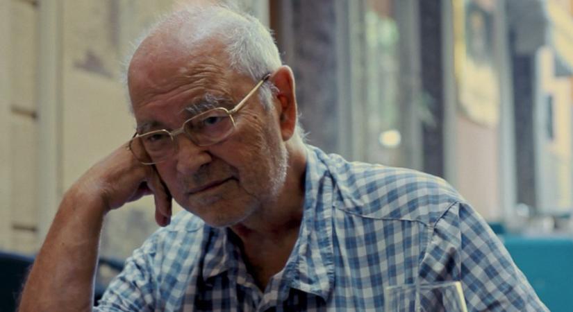 A sírkövemen pedig álljon az, hogy az előfizetőt lekapcsolták!