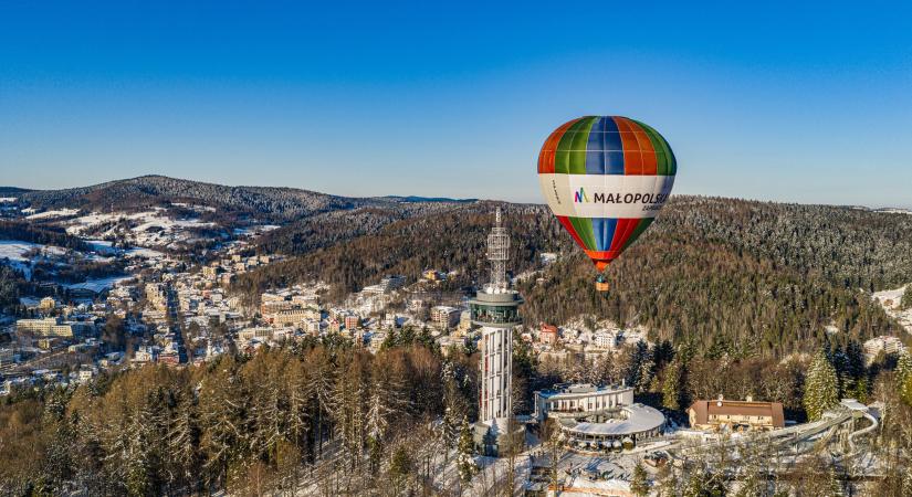 Lélegzetelállító panoráma a Beszkidekre – kilátótorony nyílt Krynica-Zdrójban