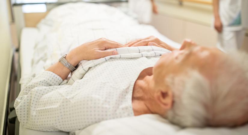 Egyre súlyosabb a járványhelyzet hazánkban: több kórházban is korlátozásokat vezettek be