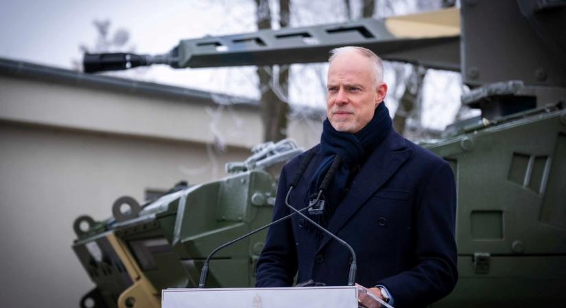 Önkéntes tartalékos nem politizálhat szolgálatban