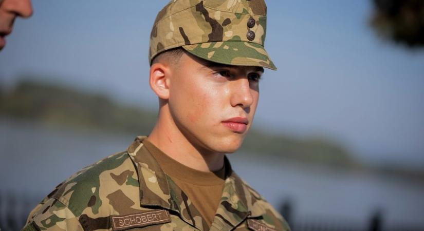 Szolgálat közben nem politizálhatnak az önkéntes tartalékosok