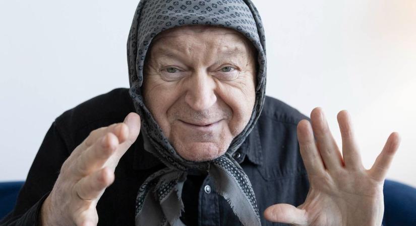 12 tárgyból bukott, mostanra mégis egy egész ország ismeri a somogyi megfigyelőt