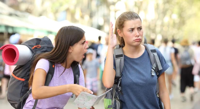 Ezektől a turistabotrányoktól te is dobsz egy hátast – Ők voltak 2025 legszörnyűbb utazói, nem hiszed el, miket műveltek