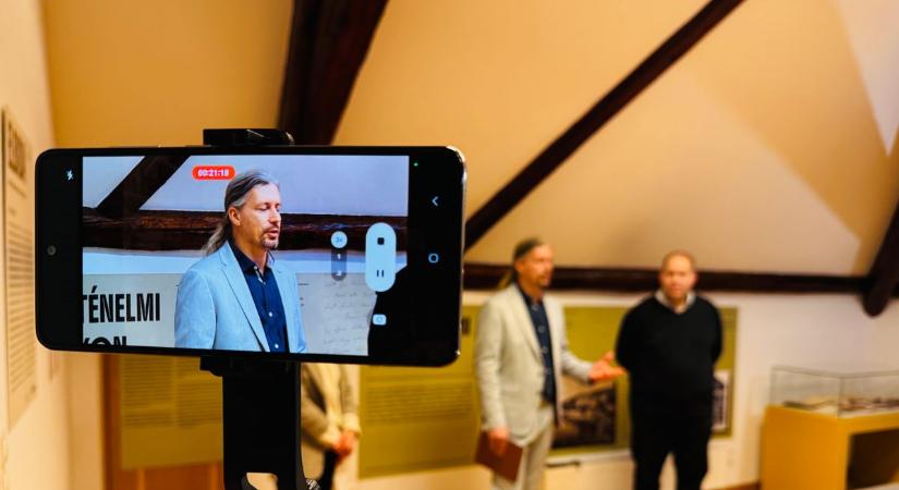 Megérezte a gyűjtői lét magányosságát a kaposvári anyaotthon vezetője, hát tett ellene