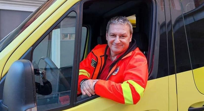 Az igazi hétköznapi hős: kisgyermekes családot mentett meg a szabadnapos mentős