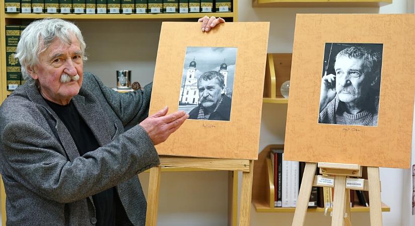 Másnapos freskó, derűs délután: pályatársai olvasták fel a 79 éves költő verseit