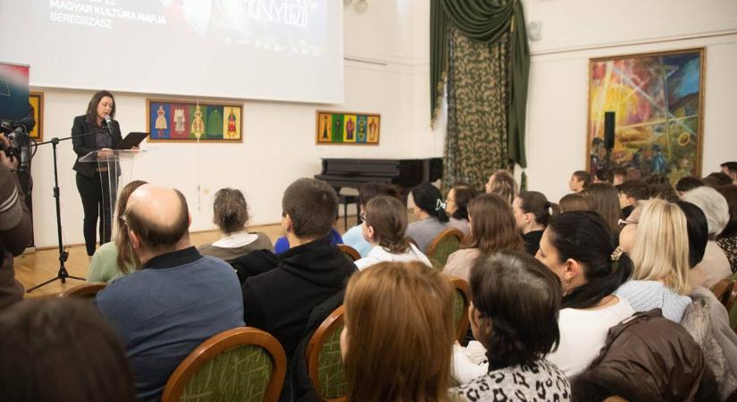 Filmbemutató a Rákóczi Egyetemen a magyar kultúra napján - Magyar menyegző