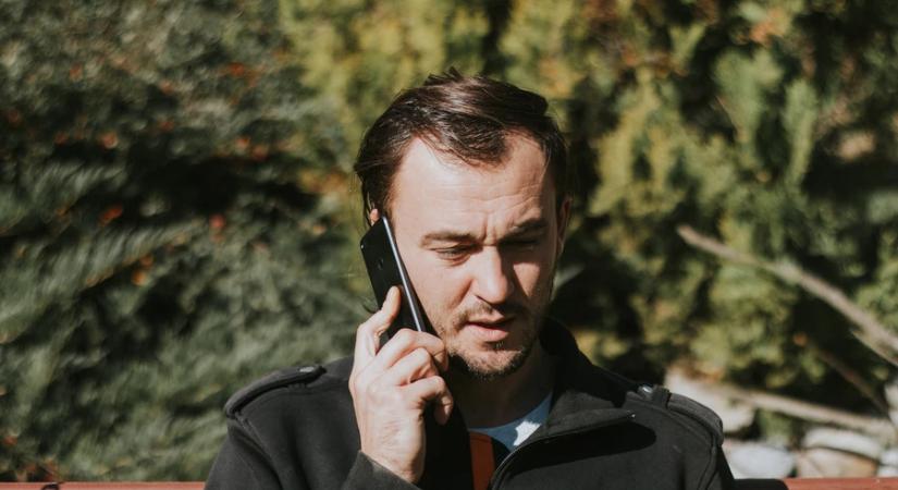 Telefonos csalók élnek vissza a Magyar Vöröskereszt nevével