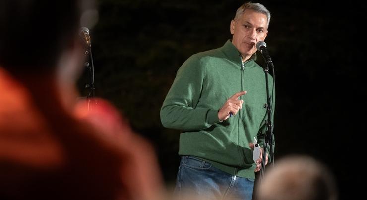 Lázár János: a belső tartalék a cigányság – ha nincs migráns, nekik kell kitakarítani az IC-k vécéit