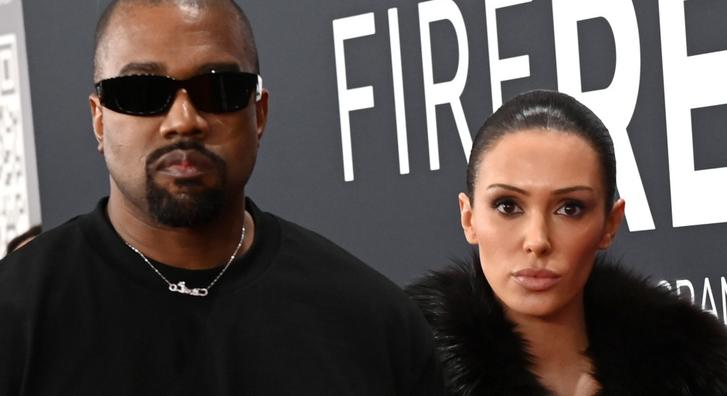 Bianca Censori újabb bizarr szettel borzolja a kedélyeket, elfelejtett nadrágot felvenni, mielőtt utcára lépett