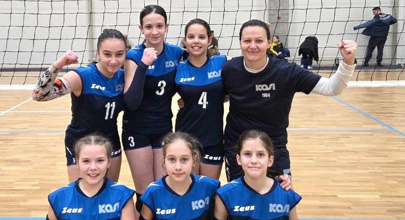 A második lett a KASI kismini csapata