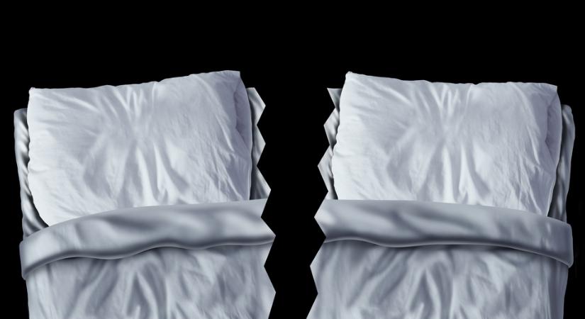 Miért választják egyre többen a külön alvást?