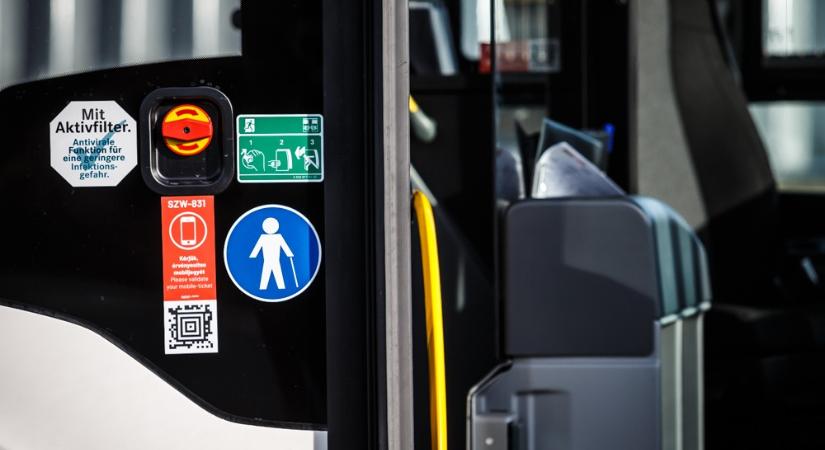 Mosonmagyaróváron szinte ingyen lesz a buszbérlet - 100 és 200 forint havonta