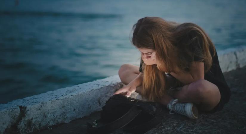 A britek is kitiltanák a fiatalokat a közösségi médiából