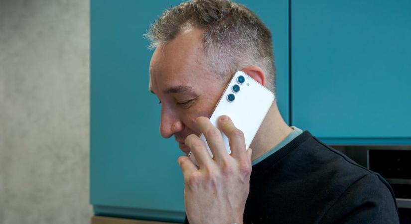 Havonta sokezer forintot spórolhatnánk mobil-előfizetéseinken