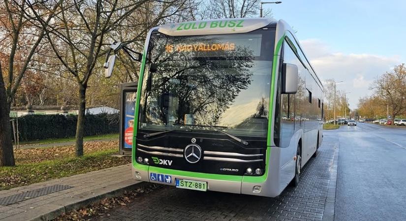 Öt buszjárat közlekedik terelőútvonalon vasárnap a Loki meccse miatt