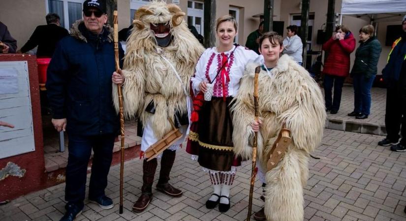 Házi kolbász, régi magyar receptekből