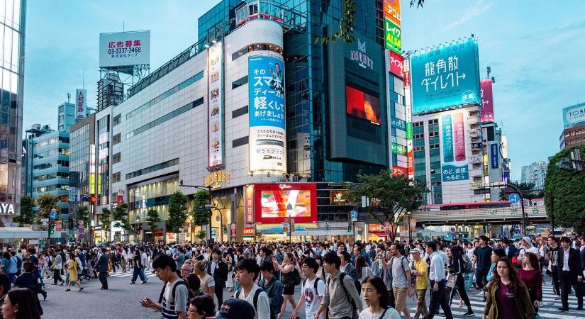 Élelmiszer és energia húzza lefelé az árakat Japánban