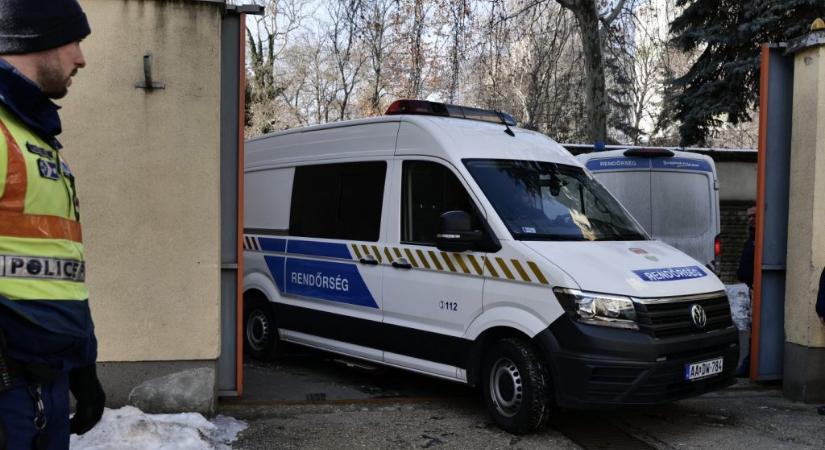 A Szőlő utcai javító átjáróházként működött