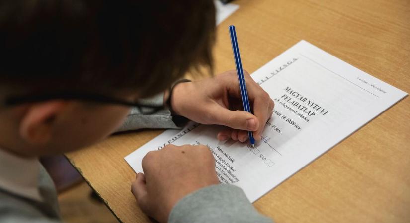 Minden, amit a központi felvételiről tudni kell: időpontok, szabályok, pótnap