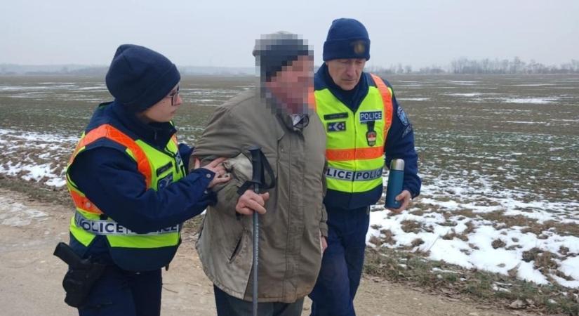 Sétálni indult, de hazamenni már nem tudott - idős férfit mentettek a fagyban a vasi rendőrök