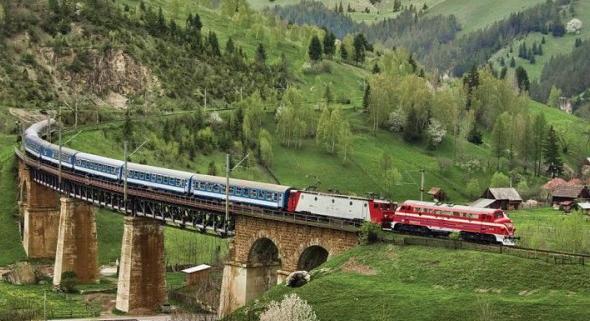 Idén is elindul a Boldogasszony zarándokvonat a csíksomlyói búcsúba