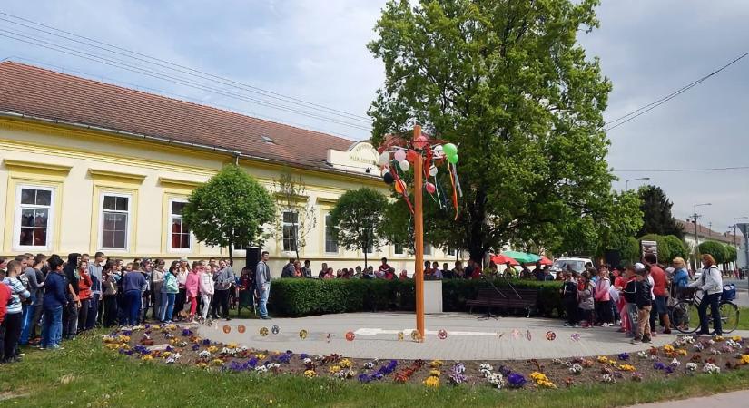 Retró Majális 2026 Dévaványa