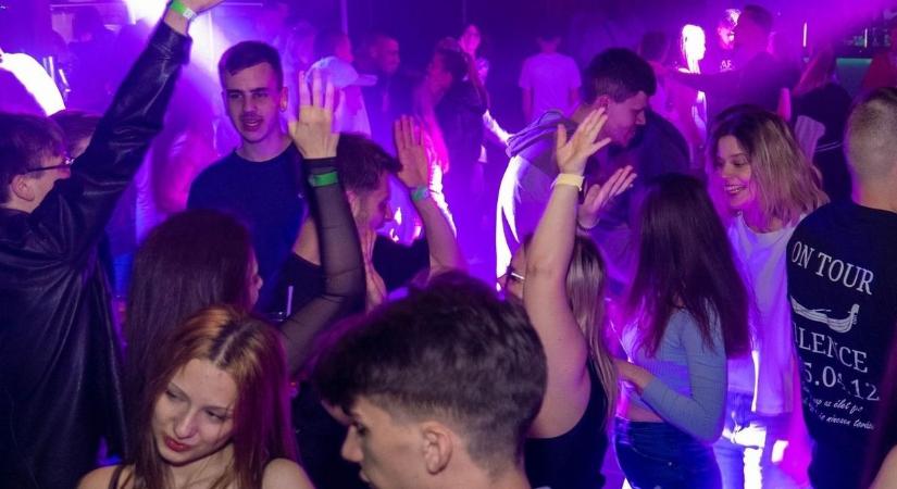 Hétvégén az édesanyák is kibulizhatják magukból a fáradalmakat – programajánló