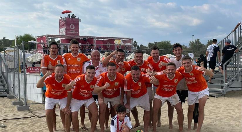 Történelmi csúcson kezdik az évet: tovább javított világraglista-helyezésén a bonyhádi alakulat