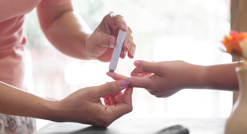 Gyerekkori cukorbetegség: ez a teszt segít felismerni – A tünetek előtt kimutatja a bajt