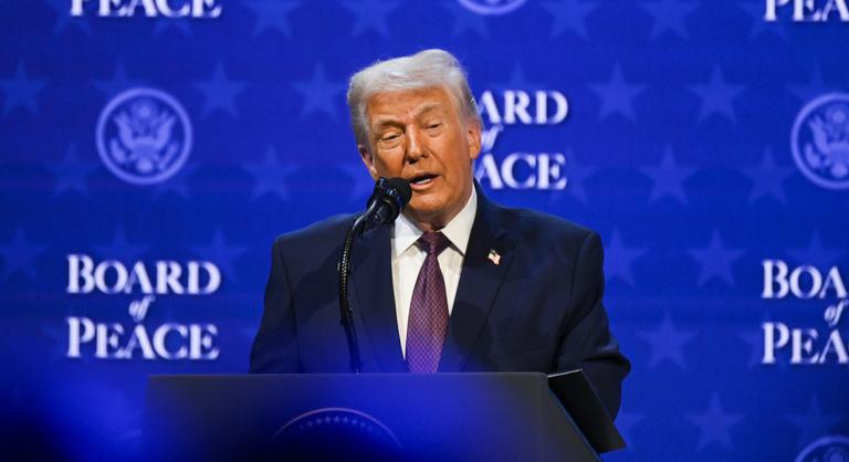 Kiskaput találtak a demokraták, így szabadulnának meg Donald Trumptól