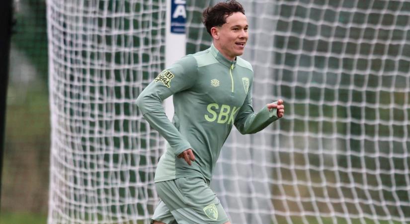 „Izgatott vagyok, mert Dom és Milos ellen játszhatok” – már a Liverpool ellen bemutatkozna Tóth Alex