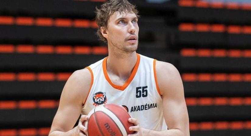 Új légiós érkezett, de ki távozik az NKA Universitas Pécstől?