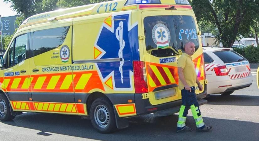 Veszélyben a gyerekek: nem működtek a lámpák, az autósok többsége nem állt meg a zebránál